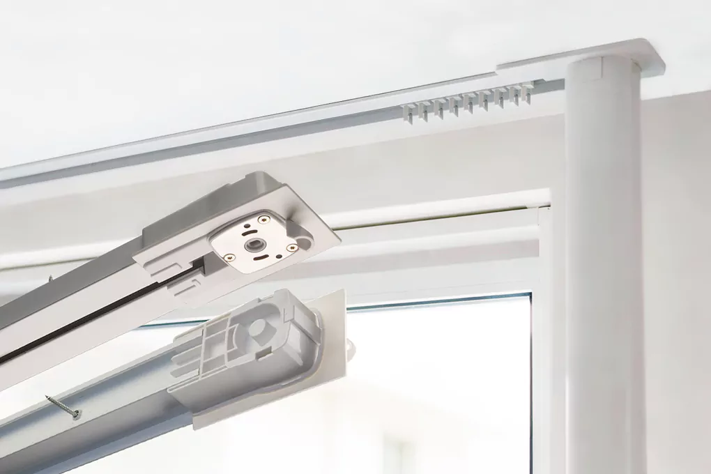 Tech-Plaf-M recessed motorised curtain rail Tech-Plaf-M recessed motorised curtain track